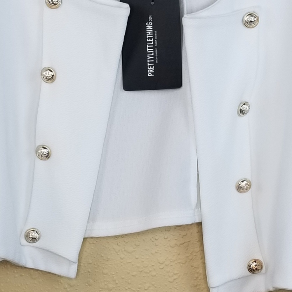 NWT PRETTYLITTLETHING Plus Sz Cropped Jacket B01.5 - Picture 4 of 7
